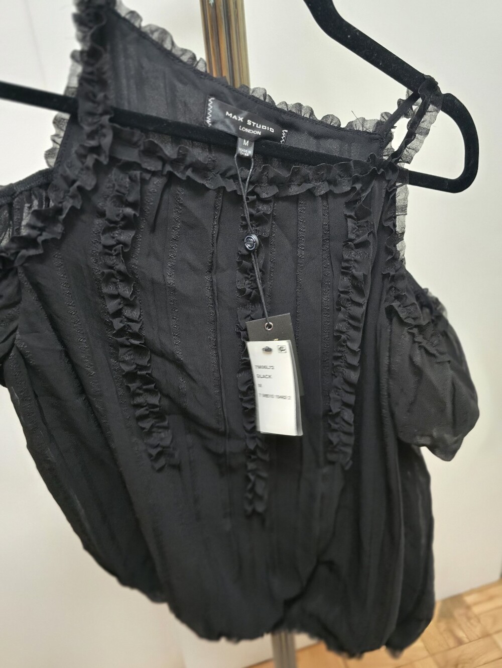 Max StidioMax Ruffle-Trim Cold-Shoulder Blouse - Picture 3 of 6